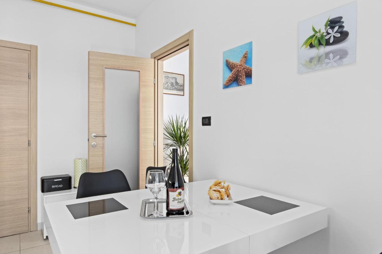 Feniks Fazana Apartman Exteriér fotografie